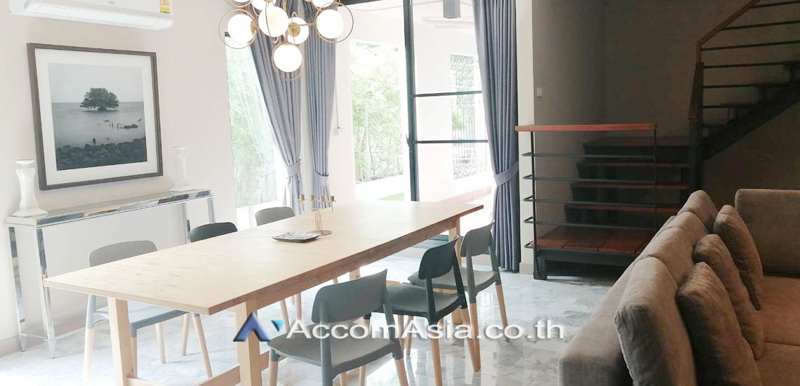 unitDuplex Condo, Pet friendly |  3 Bedrooms  Apartment For Rent in Sukhumvit, Bangkok  near BTS Asok - MRT Sukhumvit (AA21323)