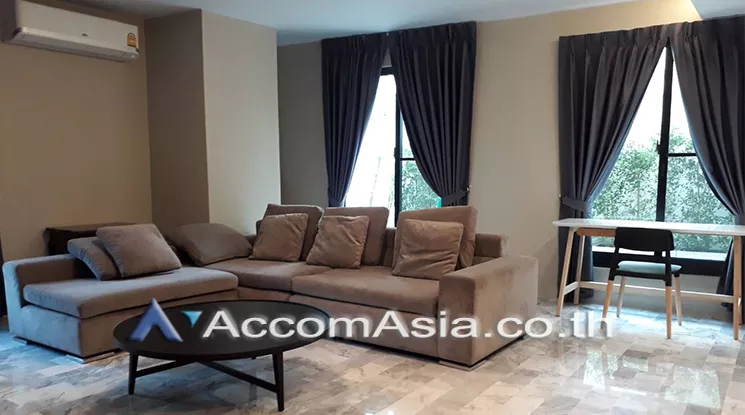 Duplex Condo, Pet friendly |  3 Bedrooms  Apartment For Rent in Sukhumvit, Bangkok  near BTS Asok - MRT Sukhumvit (AA21323)