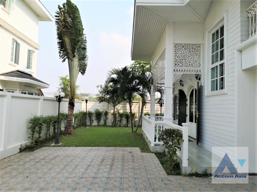  1  4 br House for rent and sale in Bang Na ,Bangkok BTS Bearing at Fantasia Villa 3  AA21327