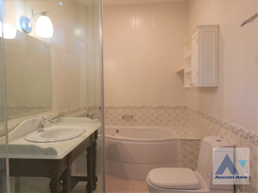 38  4 br House for rent and sale in Bang Na ,Bangkok BTS Bearing at Fantasia Villa 3  AA21327