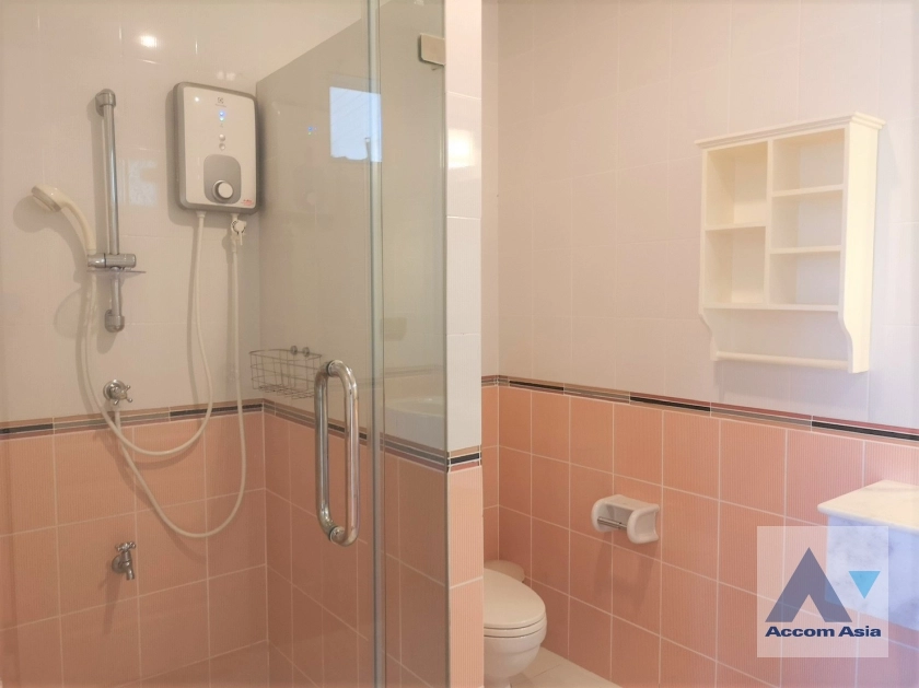 39  4 br House for rent and sale in Bang Na ,Bangkok BTS Bearing at Fantasia Villa 3  AA21327