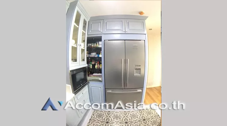 4  2 br Condominium For Sale in Ploenchit ,Bangkok BTS Ratchadamri at The Rajdamri AA21333