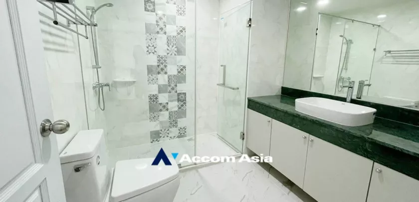 17  3 br Apartment For Rent in Sukhumvit ,Bangkok BTS Asok - MRT Sukhumvit at Perfect For Family AA21335