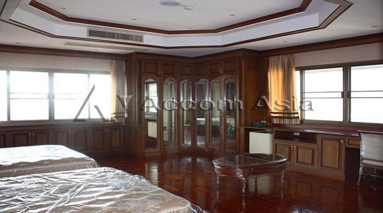 8  3 br Condominium for rent and sale in Sukhumvit ,Bangkok BTS Nana at Tower Park 21304