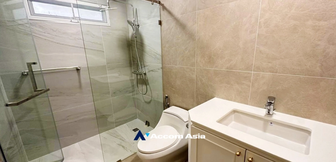 19  4 br Condominium for rent and sale in Sukhumvit ,Bangkok BTS Nana at Tower Park 21305