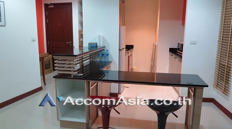  1  2 br Condominium For Sale in Ploenchit ,Bangkok BTS Ratchadamri at Baan Rajprasong AA21366