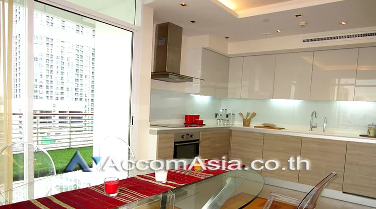 Huge Terrace |  2 Bedrooms  Condominium For Rent in Phaholyothin, Bangkok  near BTS Ari (AA21370)