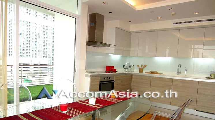 unitHuge Terrace |  2 Bedrooms  Condominium For Rent in Phaholyothin, Bangkok  near BTS Ari (AA21370)