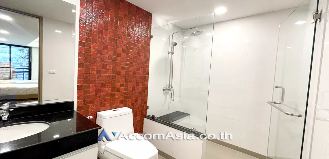 11  3 br Apartment For Rent in Sukhumvit ,Bangkok BTS Asok - MRT Sukhumvit at A sleek style residence with homely feel AA21376