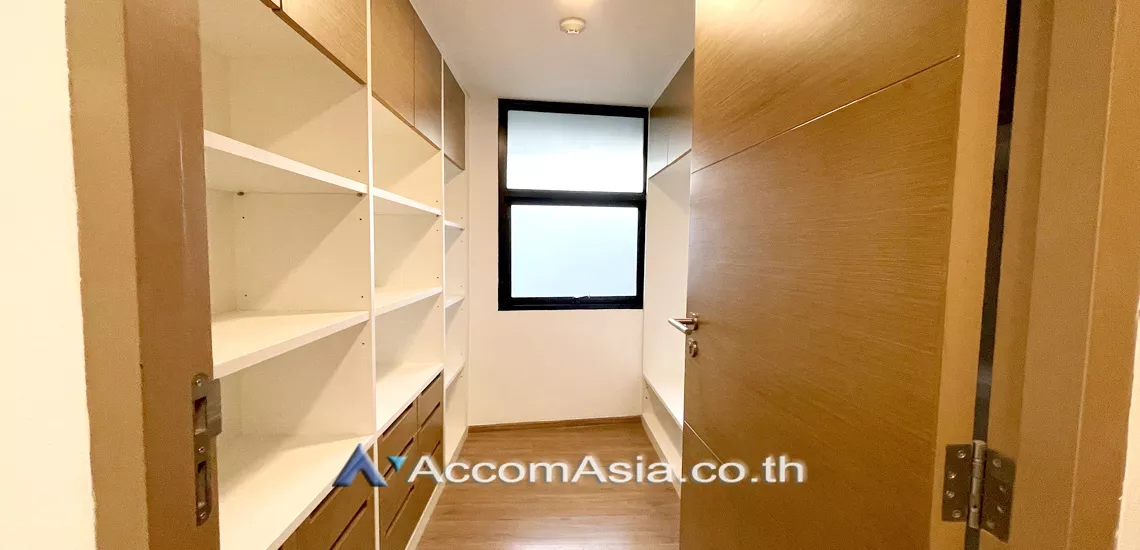 14  3 br Apartment For Rent in Sukhumvit ,Bangkok BTS Asok - MRT Sukhumvit at A sleek style residence with homely feel AA21376