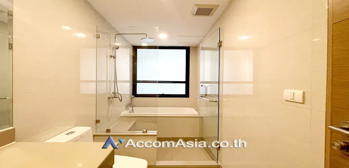 15  3 br Apartment For Rent in Sukhumvit ,Bangkok BTS Asok - MRT Sukhumvit at A sleek style residence with homely feel AA21376
