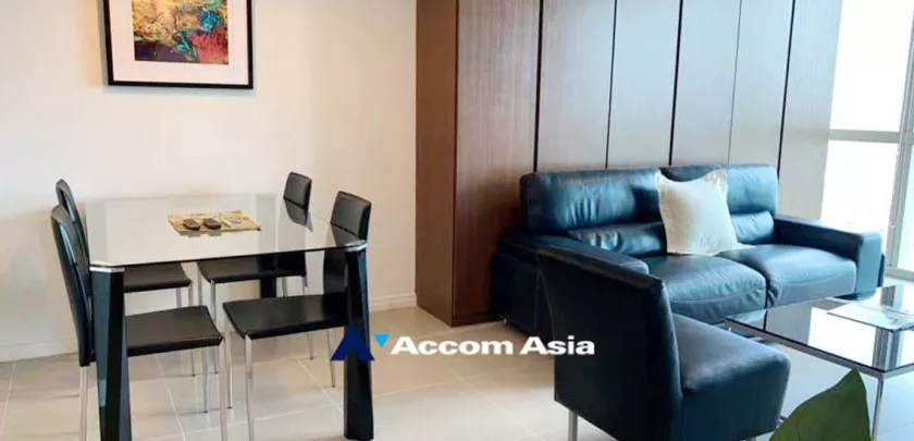  1 Bedroom  Condominium For Sale in Charoennakorn, Bangkok  near BTS Krung Thon Buri (AA21383)