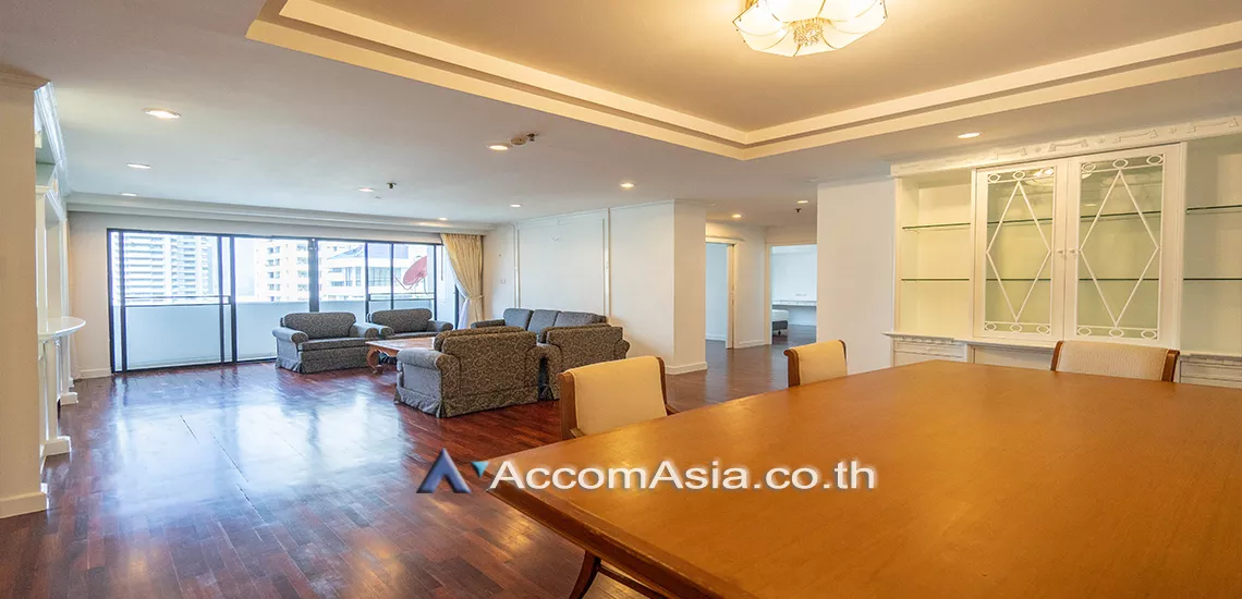 Pet friendly |  2 Bedrooms  Apartment For Rent in Sukhumvit, Bangkok  near BTS Nana - MRT Sukhumvit (AA21384)