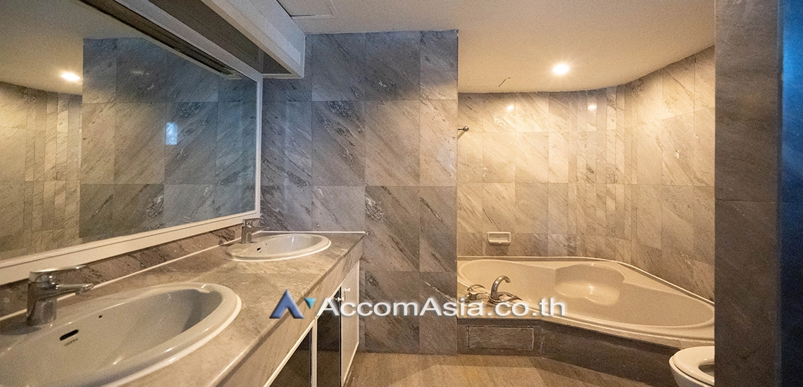 8  2 br Apartment for rent and sale in Sukhumvit ,Bangkok BTS Nana - MRT Sukhumvit at Private Environment Space AA21384