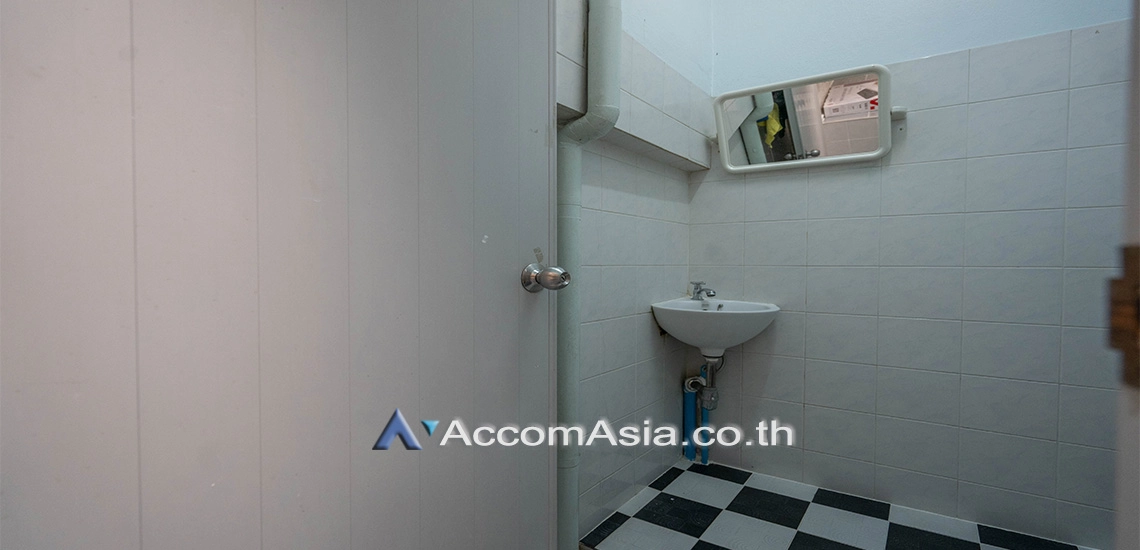 12  3 br House for rent and sale in Sukhumvit ,Bangkok BTS Phra khanong at Home Place Sukhumvit 71 AA21385
