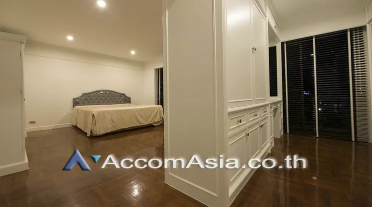 28  5 br Townhouse For Rent in sukhumvit ,Bangkok BTS Thong Lo AA21398