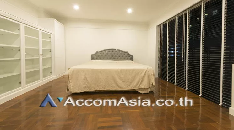 30  5 br Townhouse For Rent in sukhumvit ,Bangkok BTS Thong Lo AA21398