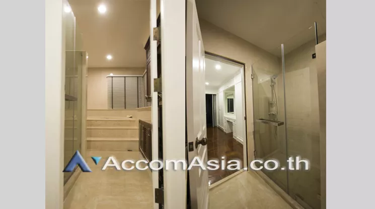 33  5 br Townhouse For Rent in sukhumvit ,Bangkok BTS Thong Lo AA21398