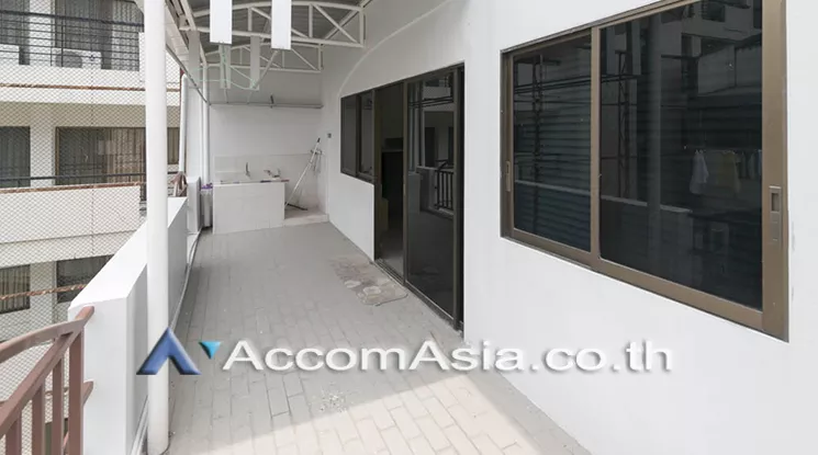 36  5 br Townhouse For Rent in sukhumvit ,Bangkok BTS Thong Lo AA21398