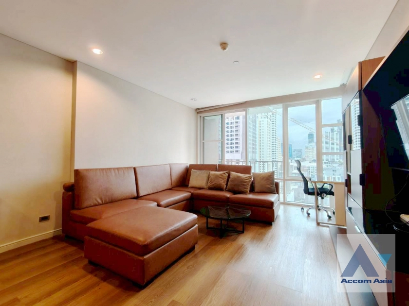 unitPet friendly |  2 Bedrooms  Condominium For Rent in Sukhumvit, Bangkok  near BTS Ekkamai (AA21399)