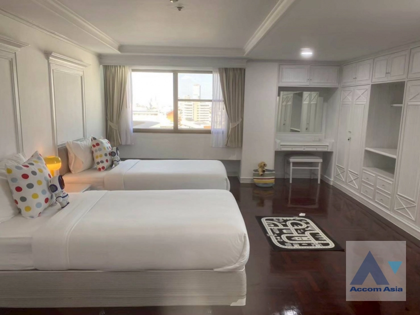 7  3 br Apartment For Rent in Sukhumvit ,Bangkok BTS Thong Lo at Suite For Family AA21427