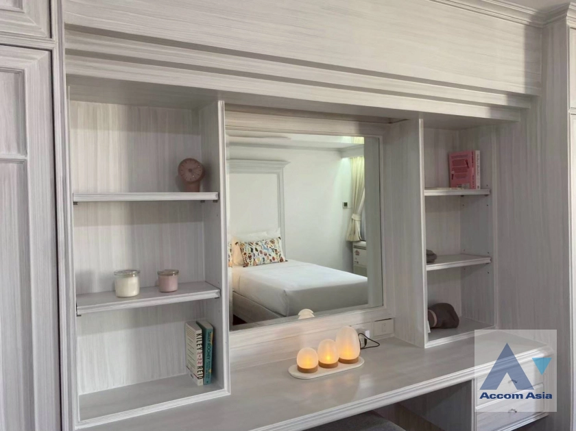 9  3 br Apartment For Rent in Sukhumvit ,Bangkok BTS Thong Lo at Suite For Family AA21427