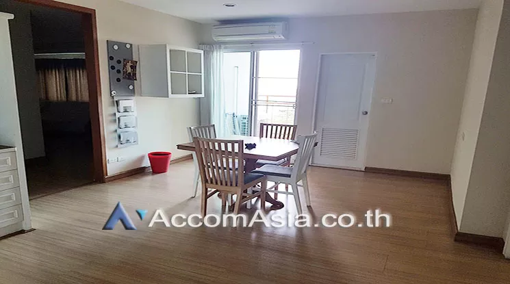 unit 3 Bedrooms  Condominium For Rent in Sathorn, Bangkok  near BRT Technic Krungthep (AA21428)