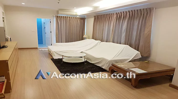 unit 3 Bedrooms  Condominium For Rent in Sathorn, Bangkok  near BRT Technic Krungthep (AA21428)