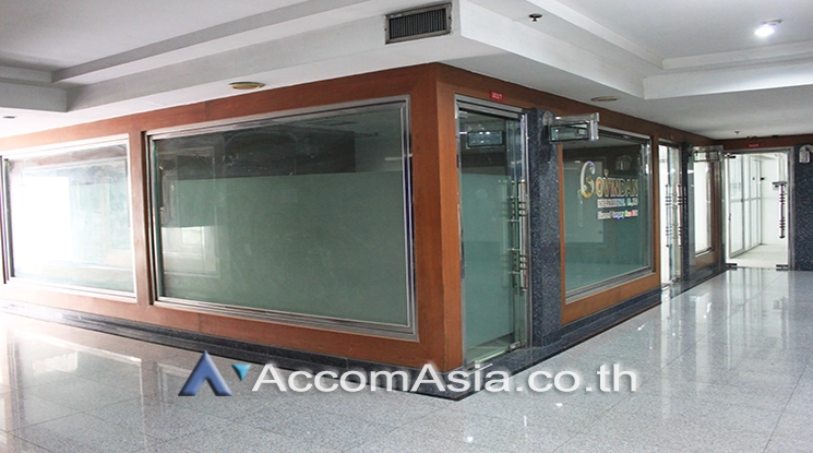 7  Office Space For Rent in Silom ,Bangkok BTS Chong Nonsi at Surawong Watthanakhan Building AA21439