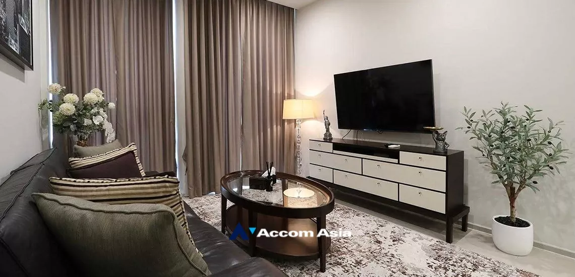  1 Bedroom  Condominium For Rent & Sale in Ploenchit, Bangkok  near BTS Ploenchit (AA21446)
