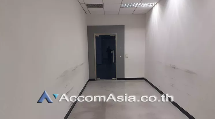 5  Office Space For Rent in  ,Bangkok BTS Ari at IBM Building AA21468