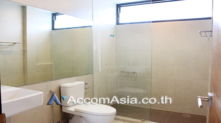 16  4 br House for rent and sale in Sukhumvit ,Bangkok BTS Phra khanong AA21472