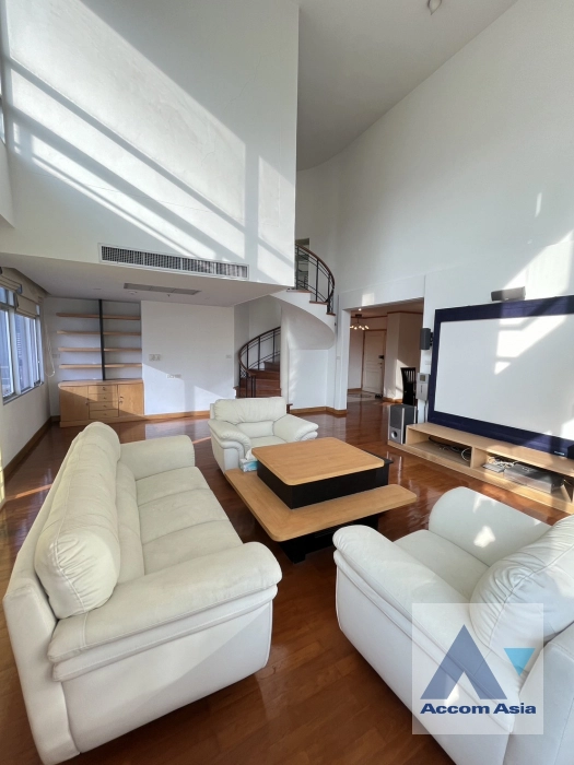 7  2 br Condominium For Sale in Ploenchit ,Bangkok BTS Chitlom at Grand Langsuan AA21473