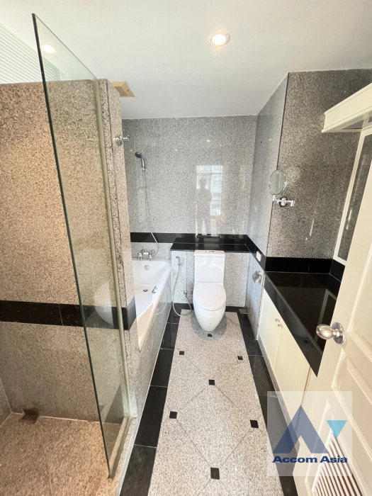 12  2 br Condominium For Sale in Ploenchit ,Bangkok BTS Chitlom at Grand Langsuan AA21473