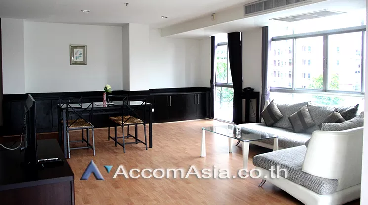unit 2 Bedrooms  Apartment For Rent in Sukhumvit, Bangkok  near BTS Phrom Phong (AA21475)
