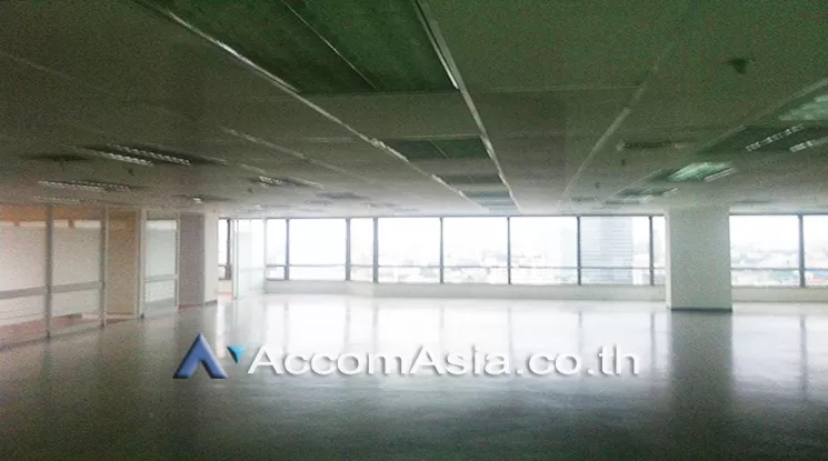  2  Office Space For Rent in Phaholyothin ,Bangkok BTS Ari at Phaholyothin Place AA21490