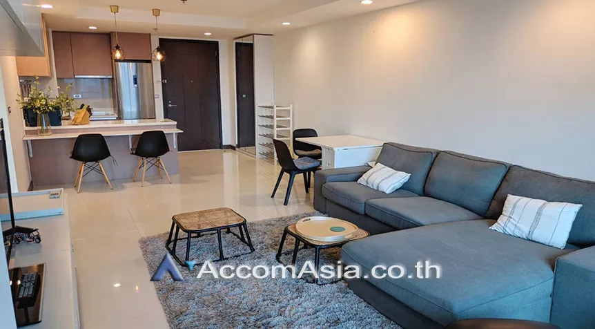  1 Bedroom  Condominium For Rent & Sale in Ploenchit, Bangkok  near BTS Ratchadamri (AA21514)