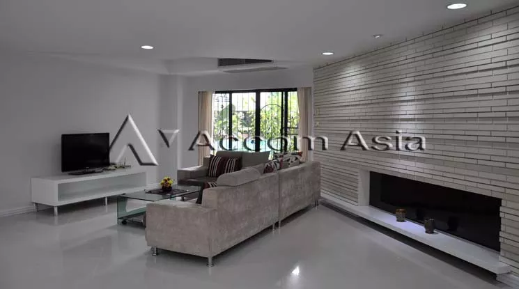  1  3 br Apartment For Rent in Sukhumvit ,Bangkok BTS Asok - MRT Sukhumvit at Charming panoramic views 2016001
