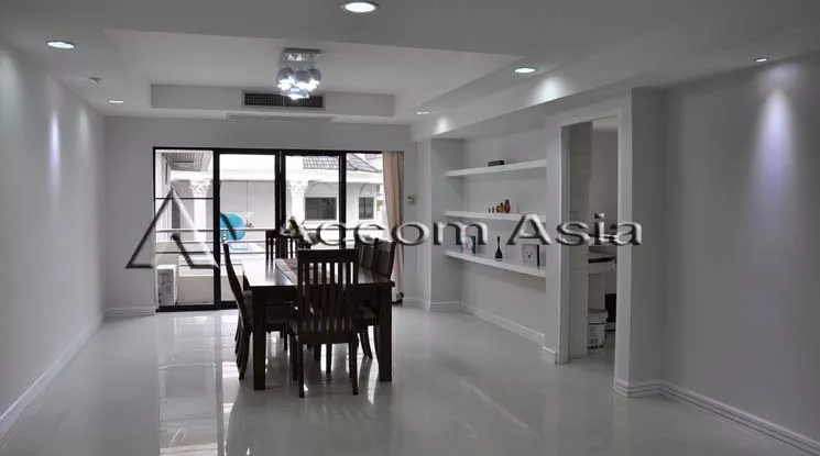 10  3 br Apartment For Rent in Sukhumvit ,Bangkok BTS Asok - MRT Sukhumvit at Charming panoramic views 2016001