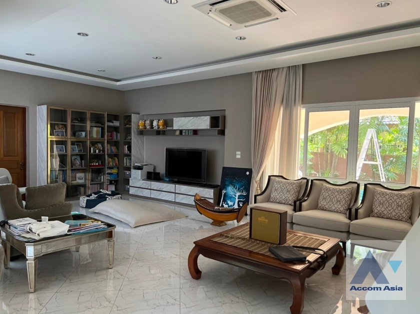  1  6 br House for rent and sale in Bangna ,Bangkok BTS Bearing at House in compound AA21517