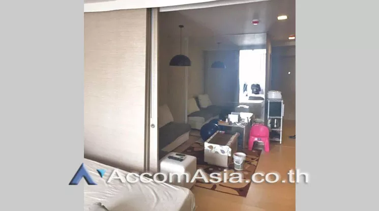 unit 1 Bedroom  Condominium For Rent & Sale in Sukhumvit, Bangkok  near BTS Thong Lo (AA21526)