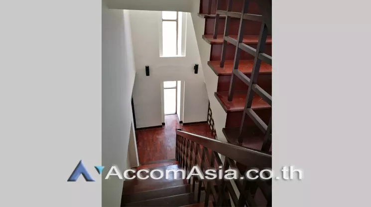 11  4 br House for rent and sale in Sukhumvit ,Bangkok BTS Phrom Phong AA21531