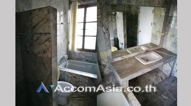 8  4 br House for rent and sale in Sukhumvit ,Bangkok BTS Phrom Phong AA21531