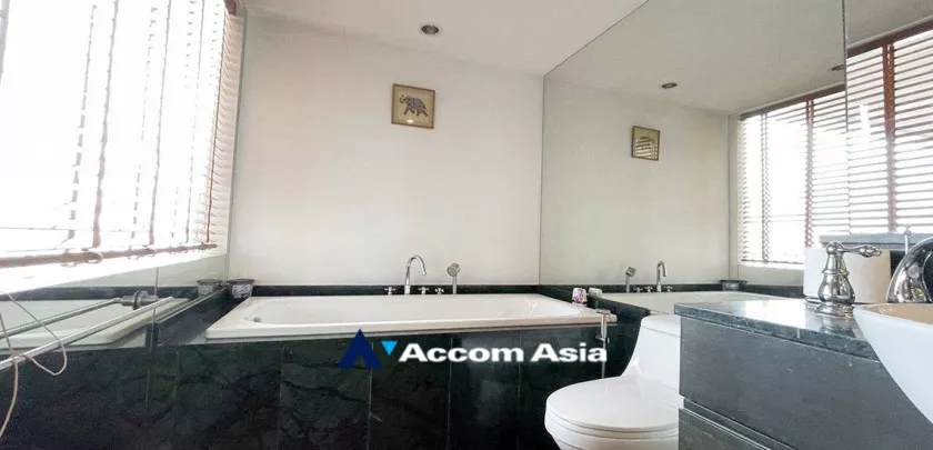 13  2 br Condominium for rent and sale in Sukhumvit ,Bangkok BTS Ekkamai at Casa Viva AA21538