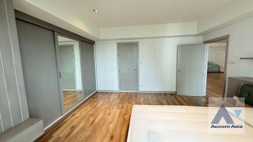 25  3 br Apartment for rent and sale in Sukhumvit ,Bangkok BTS Asok - MRT Sukhumvit at Newly Renovated AA21541