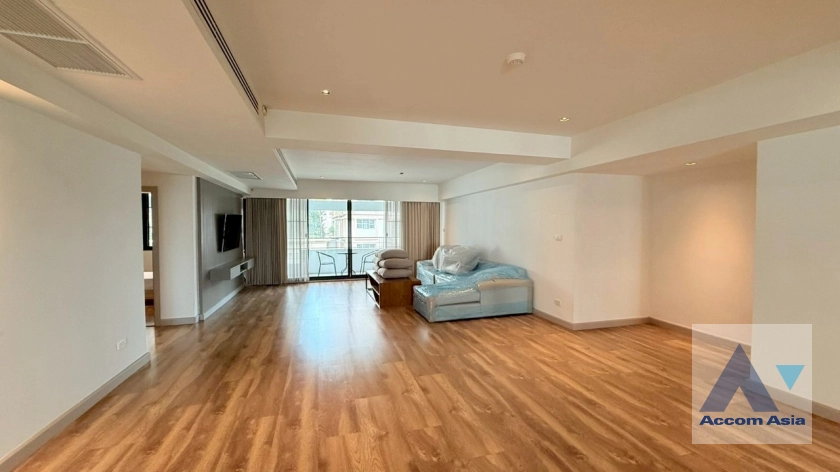 5  3 br Apartment for rent and sale in Sukhumvit ,Bangkok BTS Asok - MRT Sukhumvit at Newly Renovated AA21541