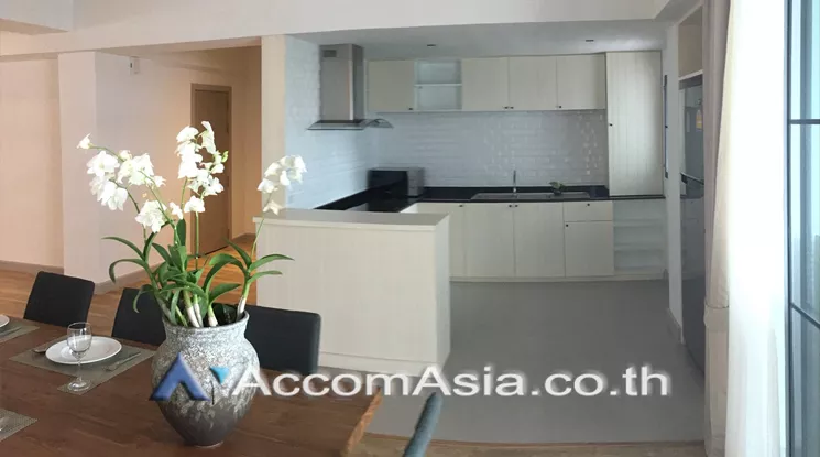 Big Balcony, Pet friendly |  3 Bedrooms  Apartment For Rent in Sukhumvit, Bangkok  near BTS Asok - MRT Sukhumvit (AA21542)