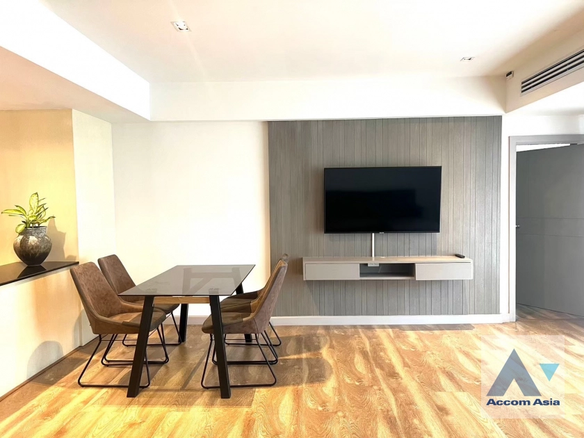  1  2 br Apartment for rent and sale in Sukhumvit ,Bangkok BTS Asok - MRT Sukhumvit at Newly Renovated AA21543