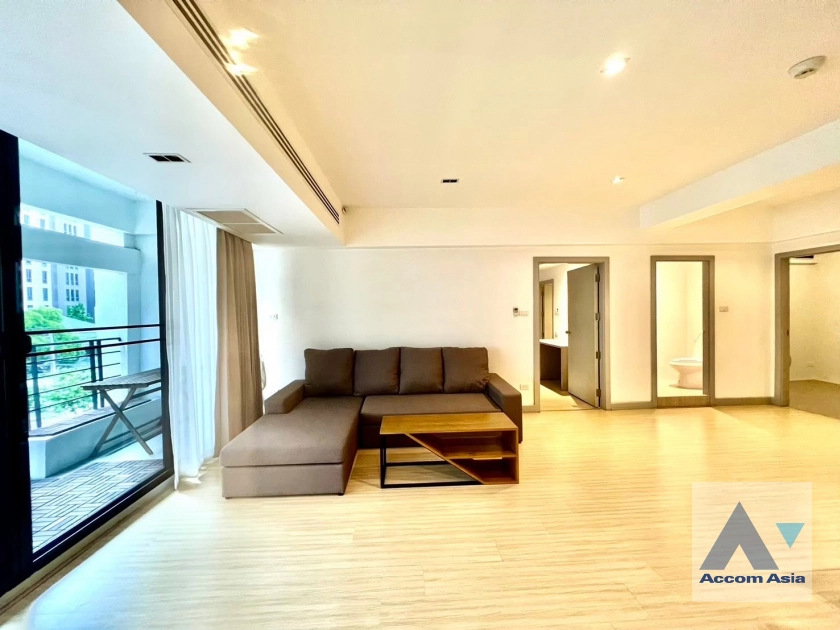  1  2 br Apartment for rent and sale in Sukhumvit ,Bangkok BTS Asok - MRT Sukhumvit at Newly Renovated AA21543