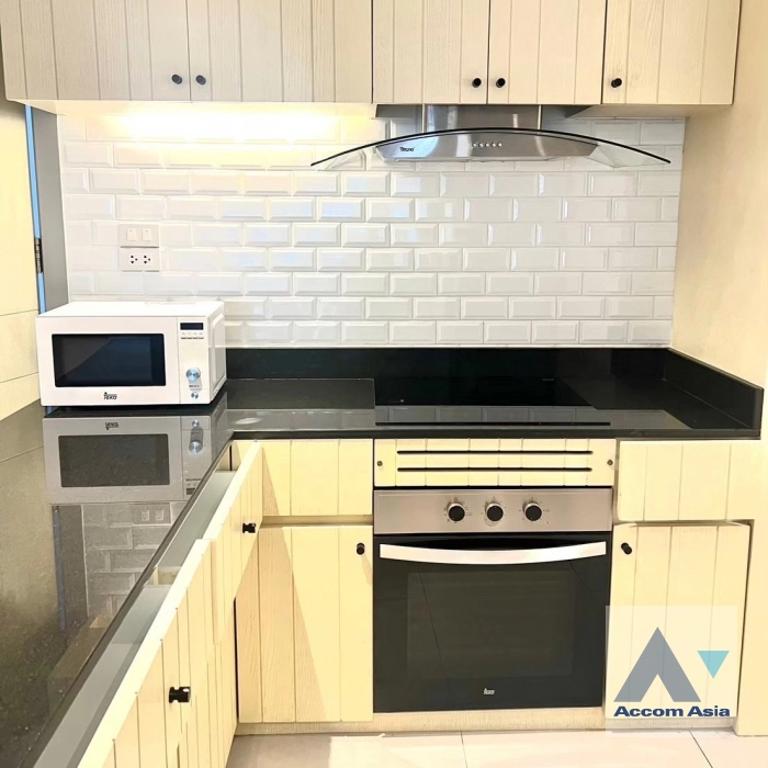 7  2 br Apartment for rent and sale in Sukhumvit ,Bangkok BTS Asok - MRT Sukhumvit at Newly Renovated AA21543